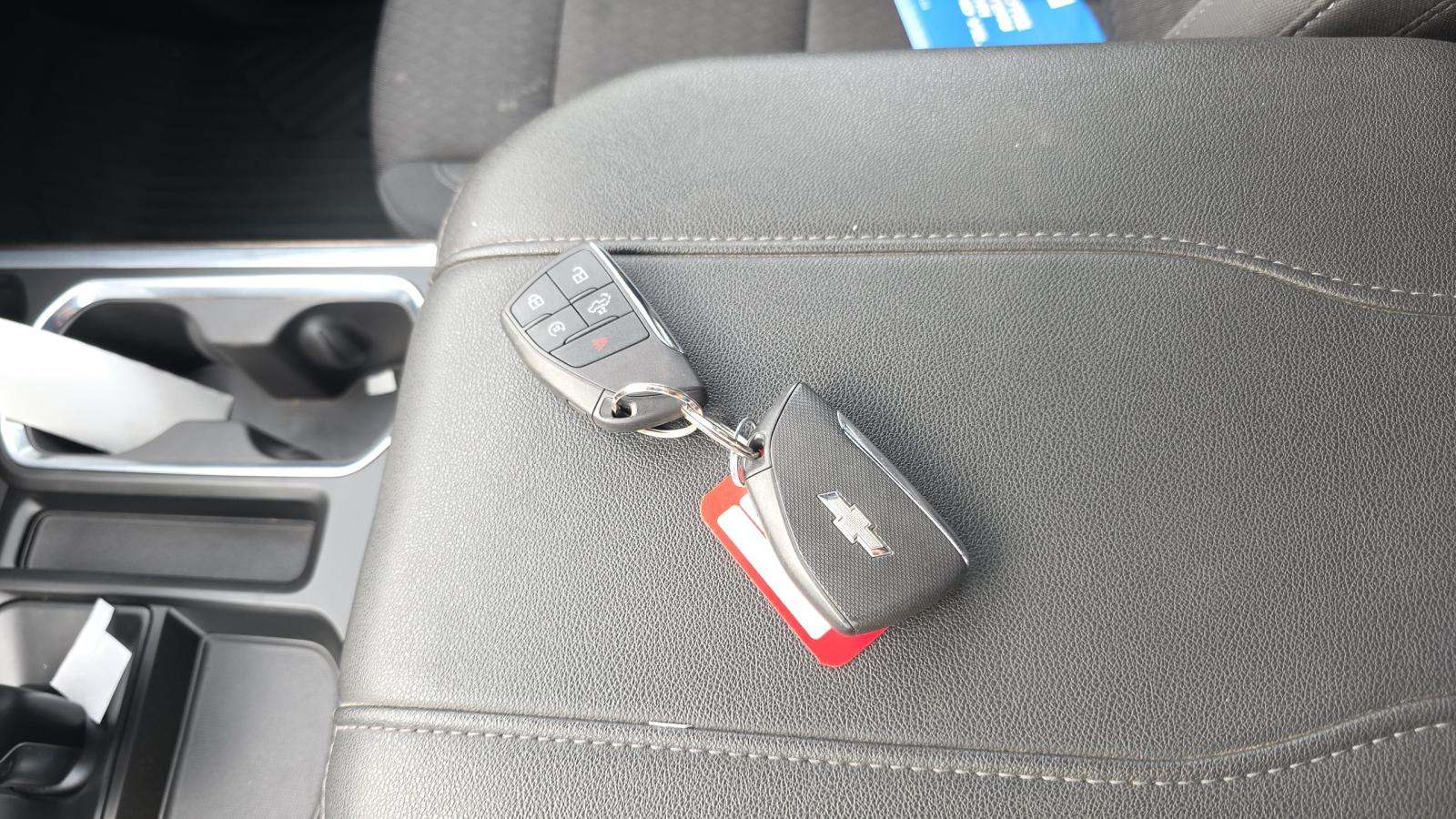 2023 Chevrolet Silverado 1500 RST AWD