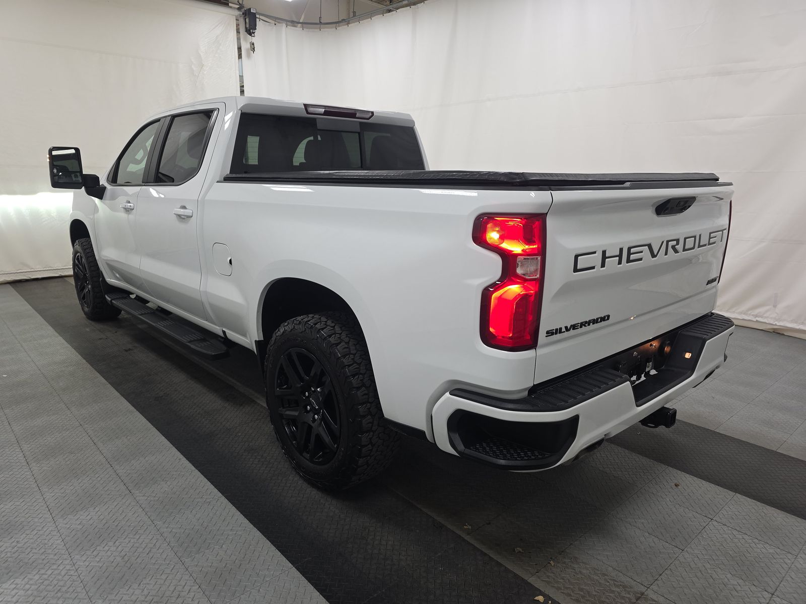 2023 Chevrolet Silverado 1500 RST AWD