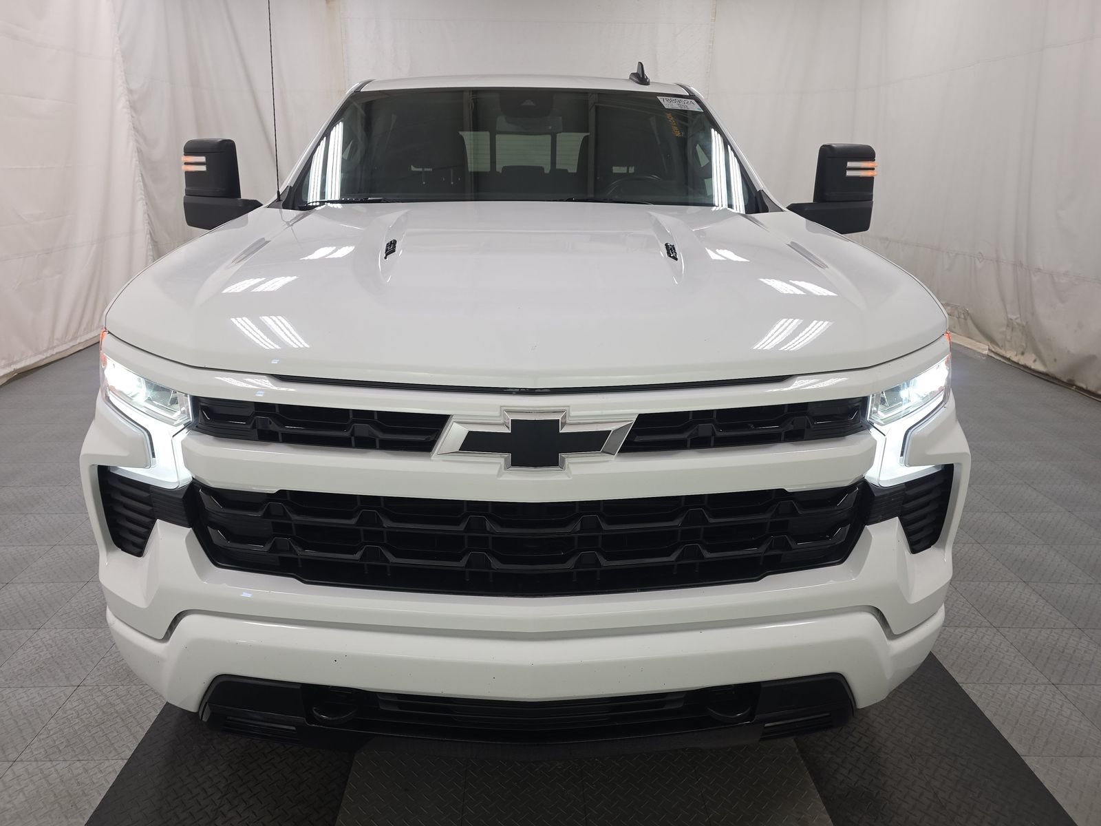 2023 Chevrolet Silverado 1500 RST AWD