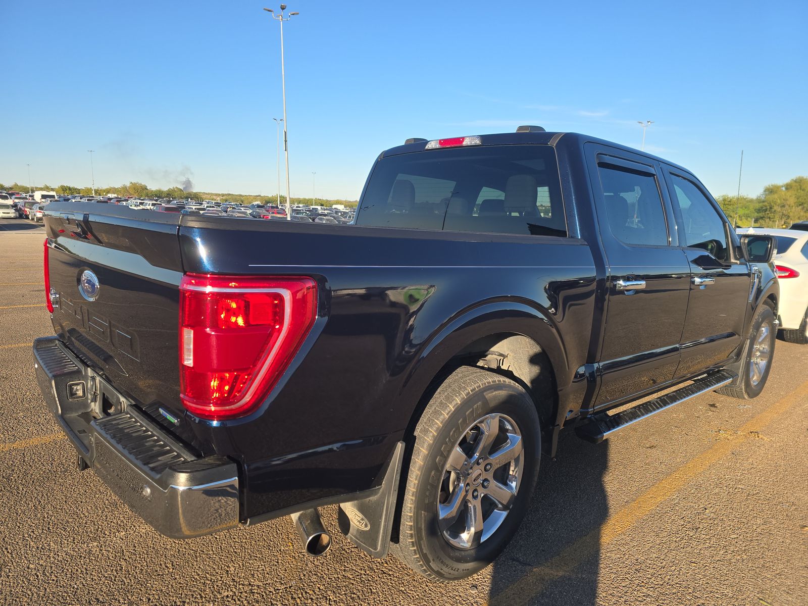 2022 Ford F-150 XLT RWD