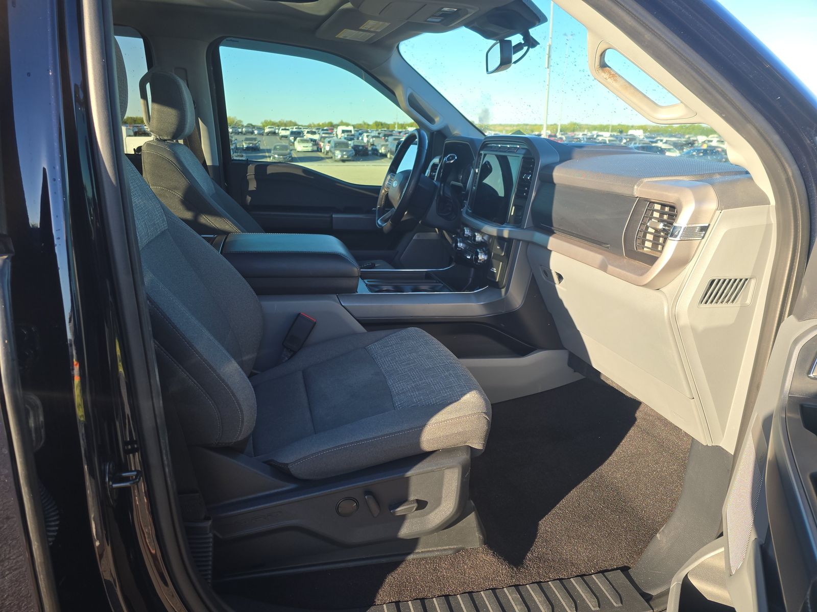 2022 Ford F-150 XLT RWD