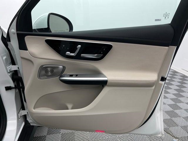 2023 Mercedes-Benz GLC GLC 300 AWD