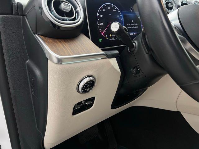 2023 Mercedes-Benz GLC GLC 300 AWD