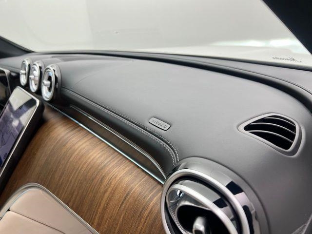 2023 Mercedes-Benz GLC GLC 300 AWD