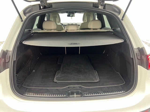 2023 Mercedes-Benz GLC GLC 300 AWD