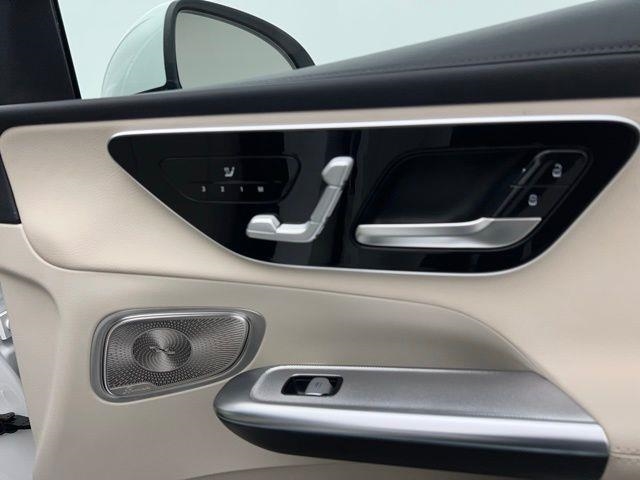 2023 Mercedes-Benz GLC GLC 300 AWD