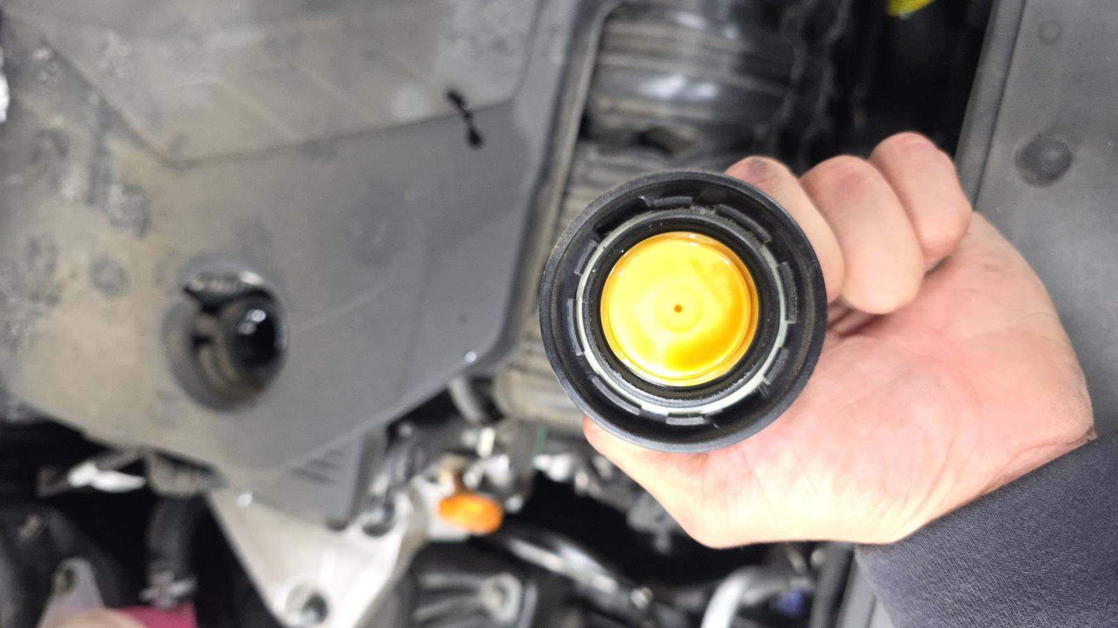 2023 Kia Sorento S FWD