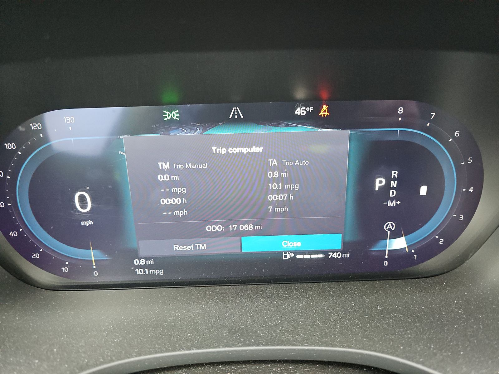 2025 Volvo XC60 B5 Plus AWD