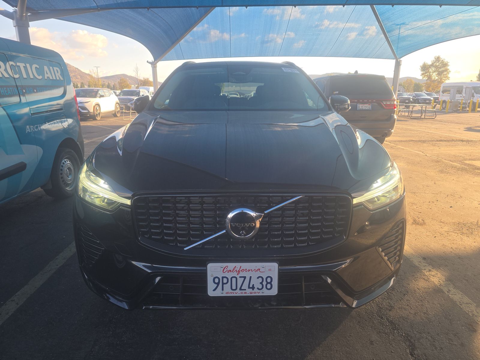 2025 Volvo XC60 B5 Plus AWD