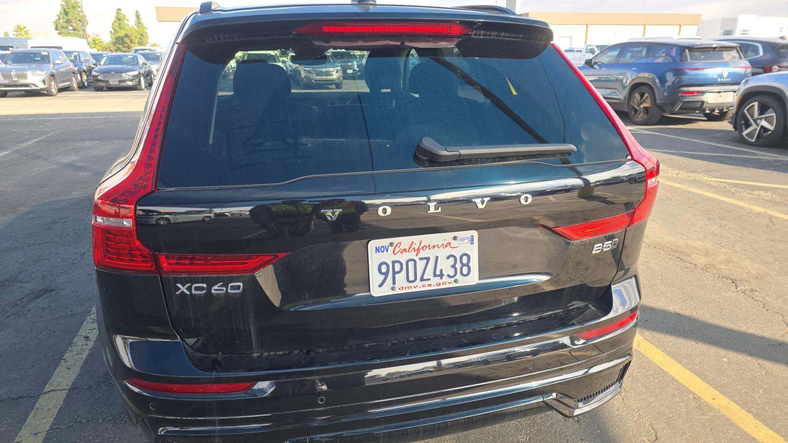 2025 Volvo XC60 B5 Plus AWD