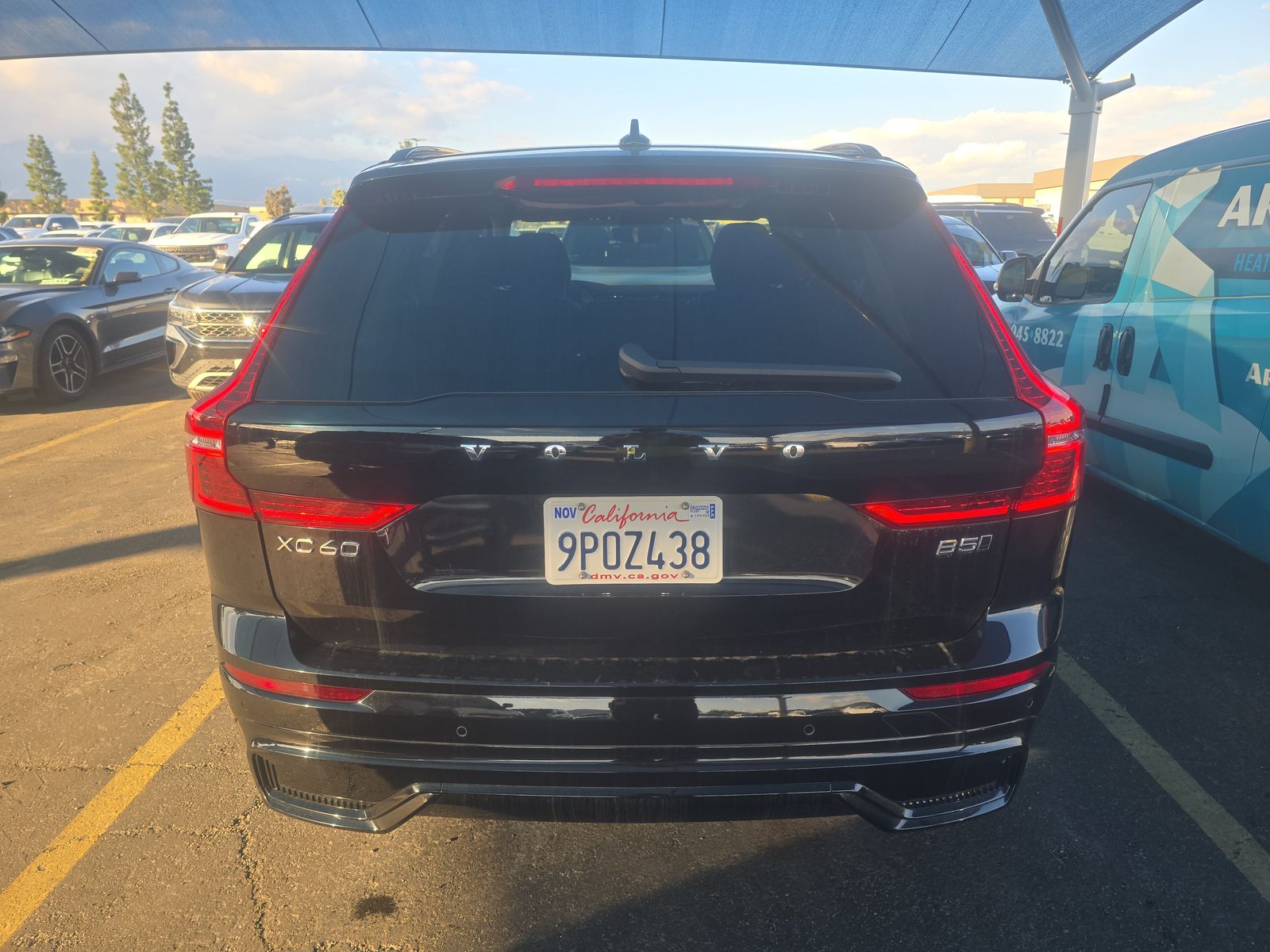 2025 Volvo XC60 B5 Plus AWD