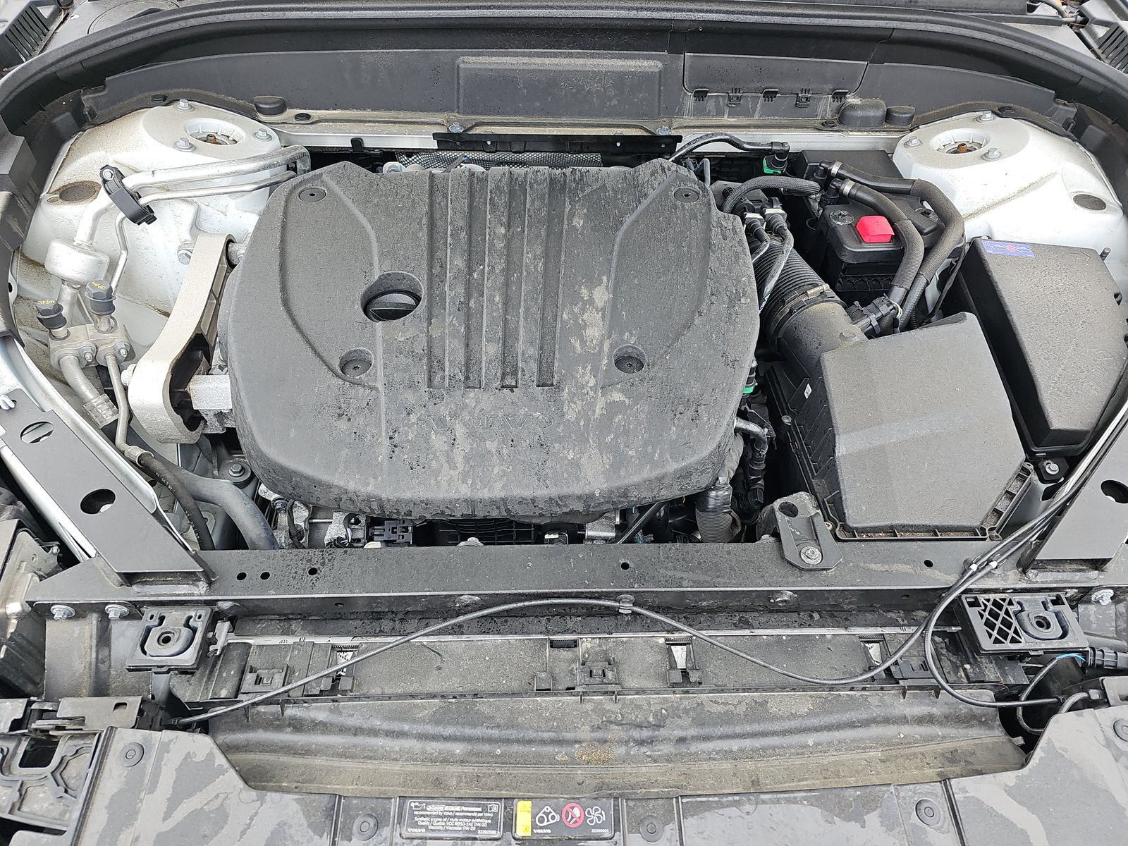 2025 Volvo XC60 B5 Plus AWD