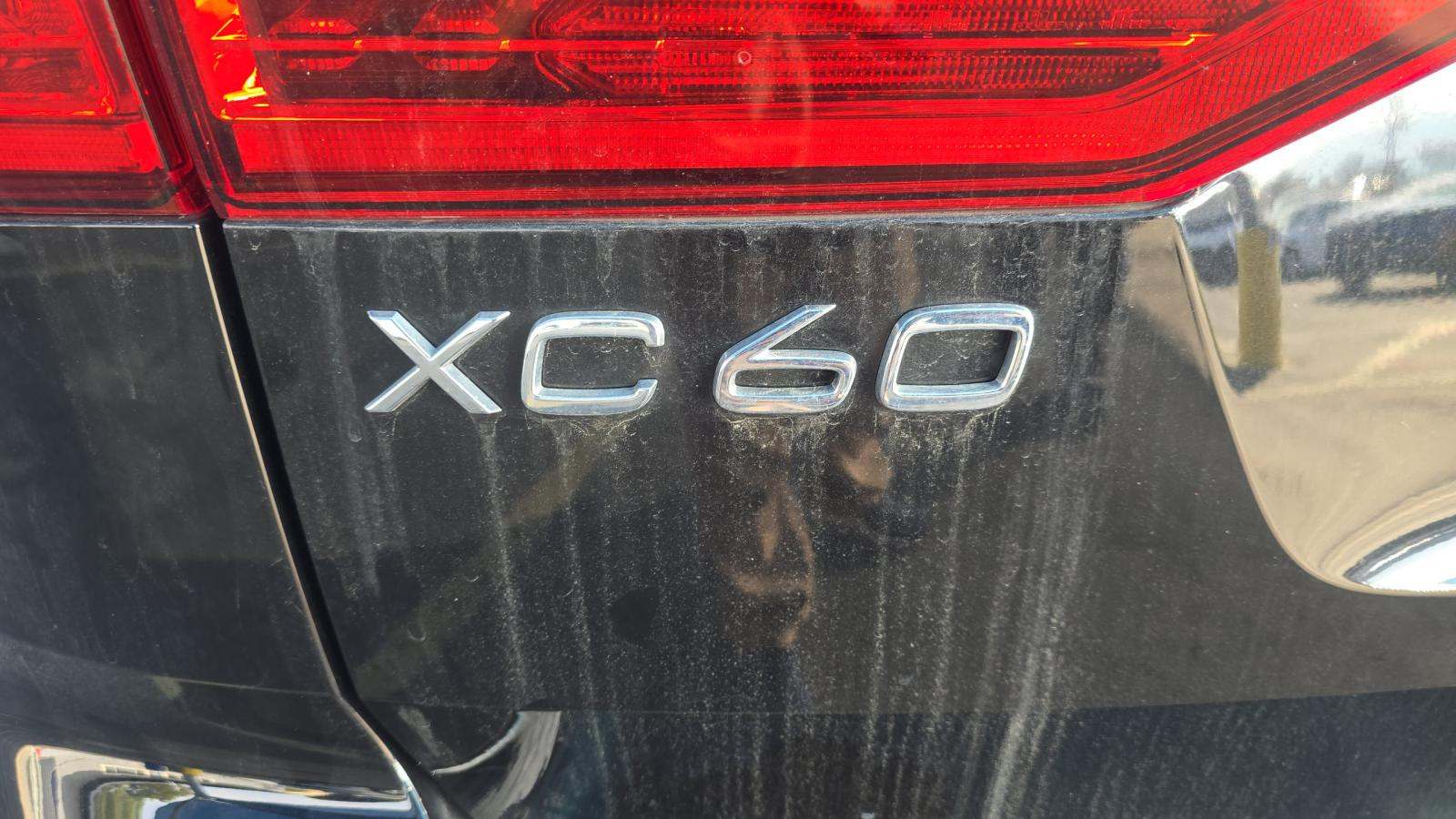 2025 Volvo XC60 B5 Plus AWD