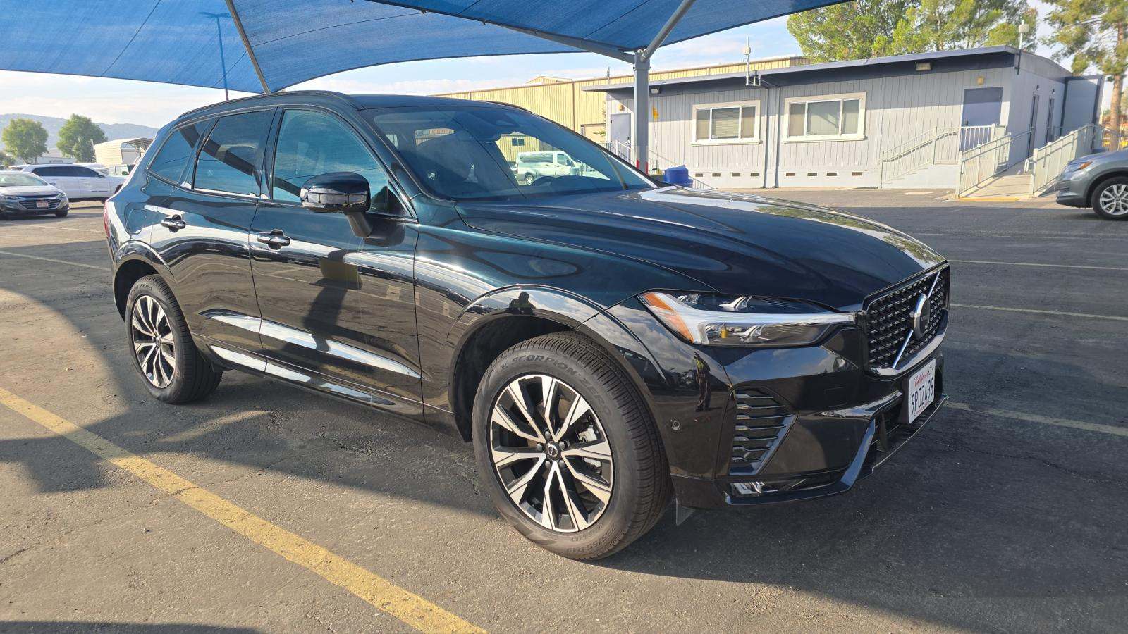 2025 Volvo XC60 B5 Plus AWD