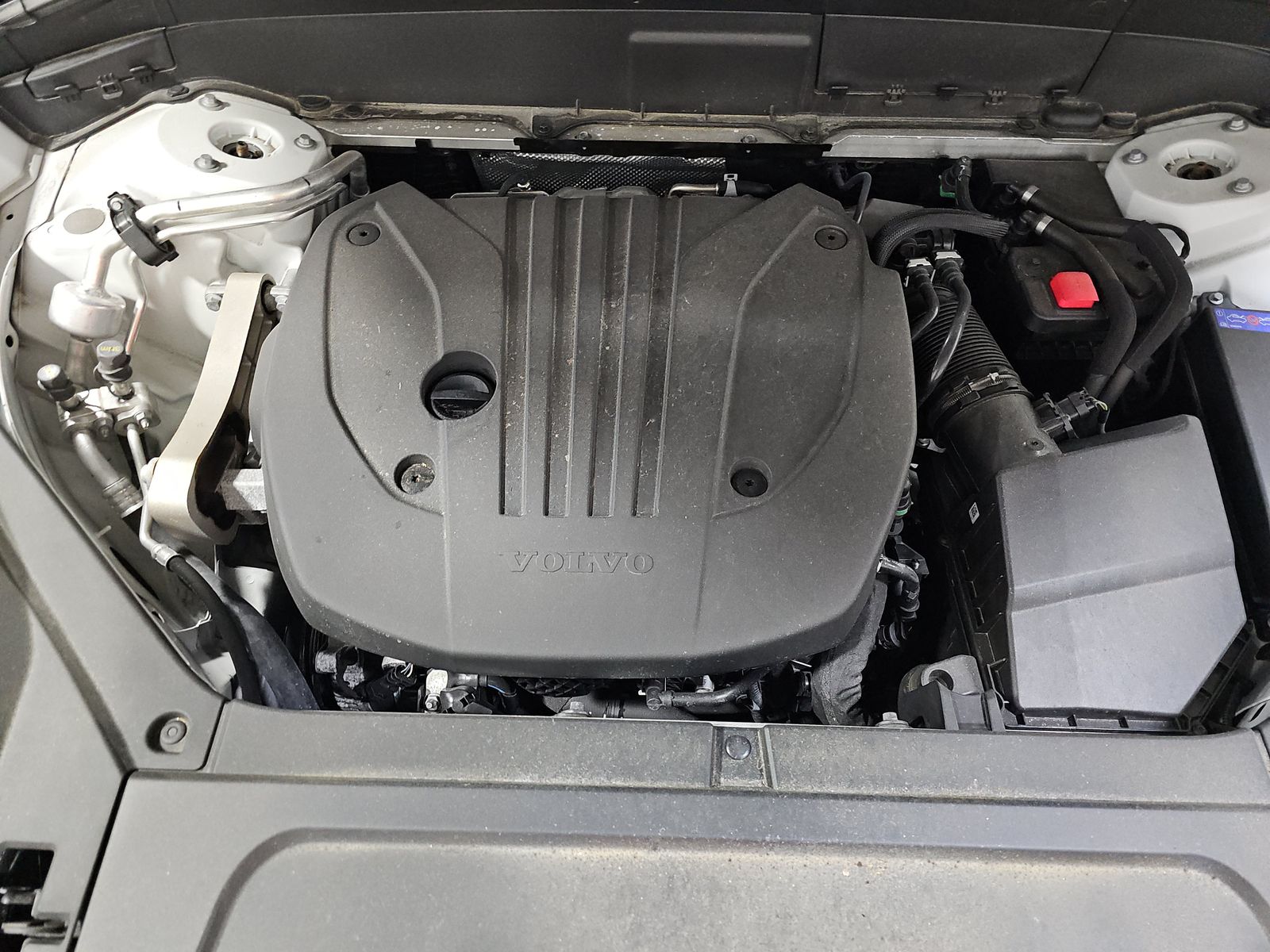 2024 Volvo XC90 B5 Plus AWD