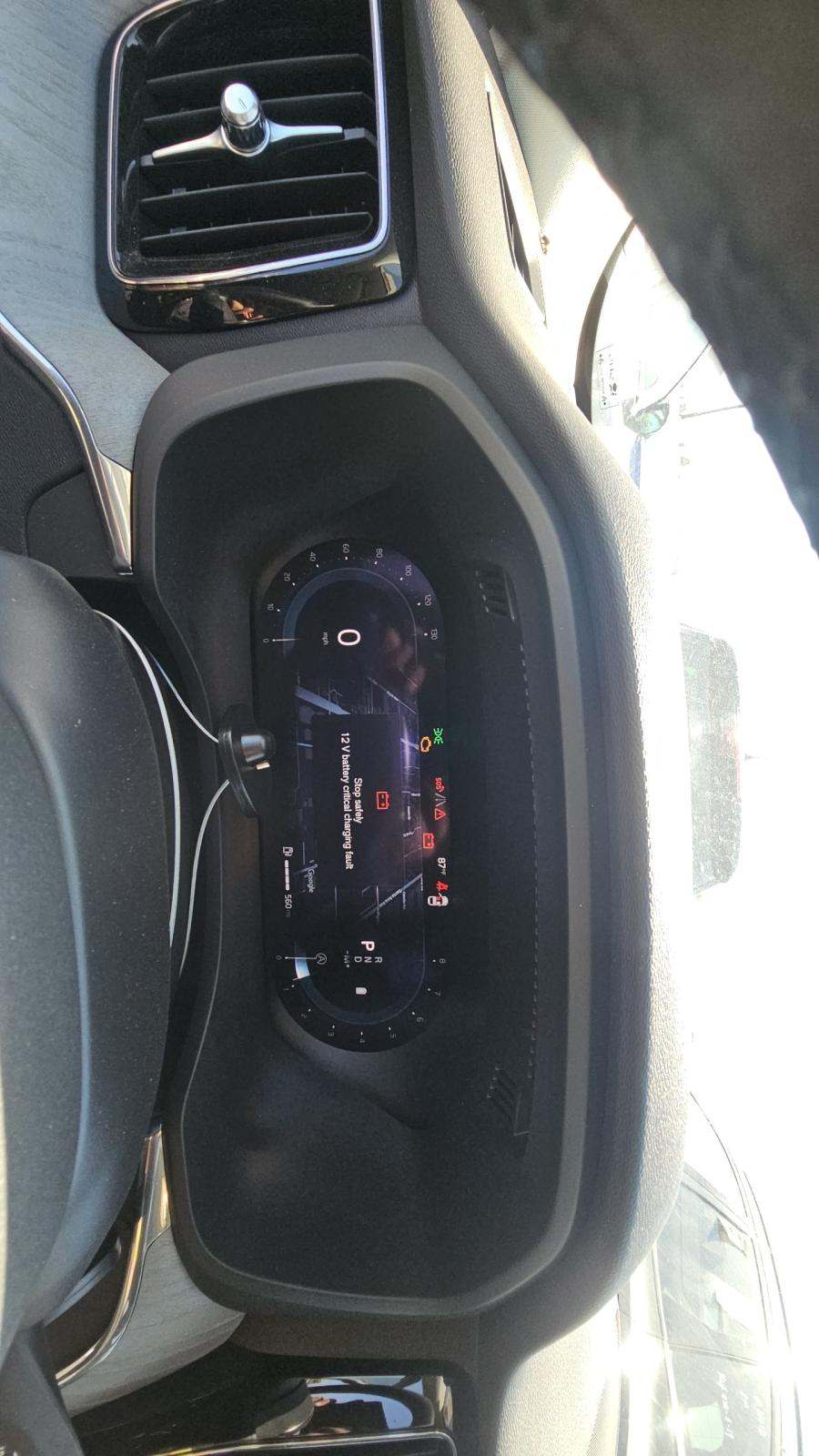 2025 Volvo XC60 B5 Plus AWD