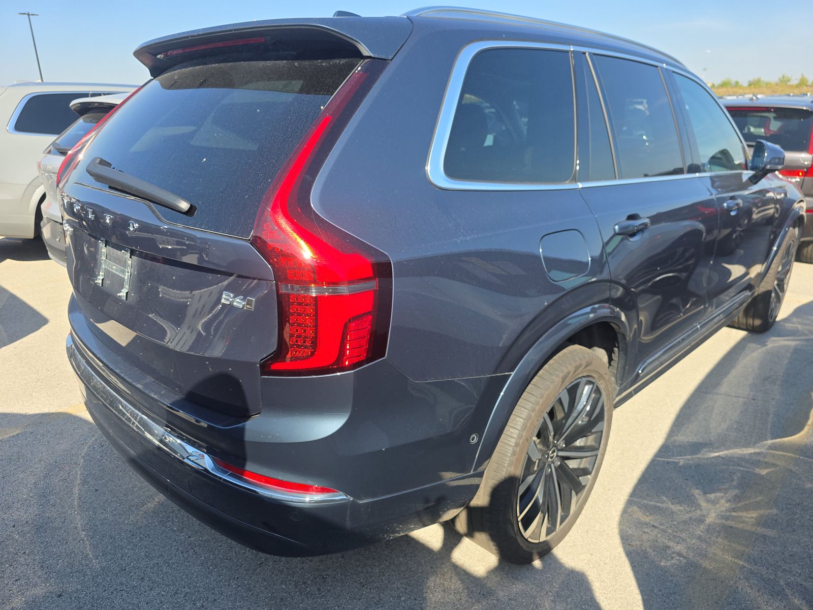2025 Volvo XC90 B6 Plus AWD