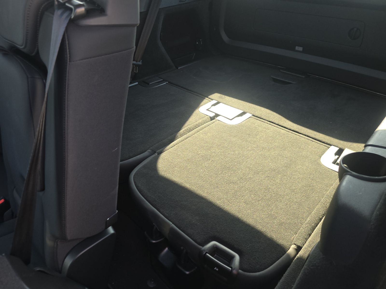 2025 Volvo XC90 B6 Plus AWD