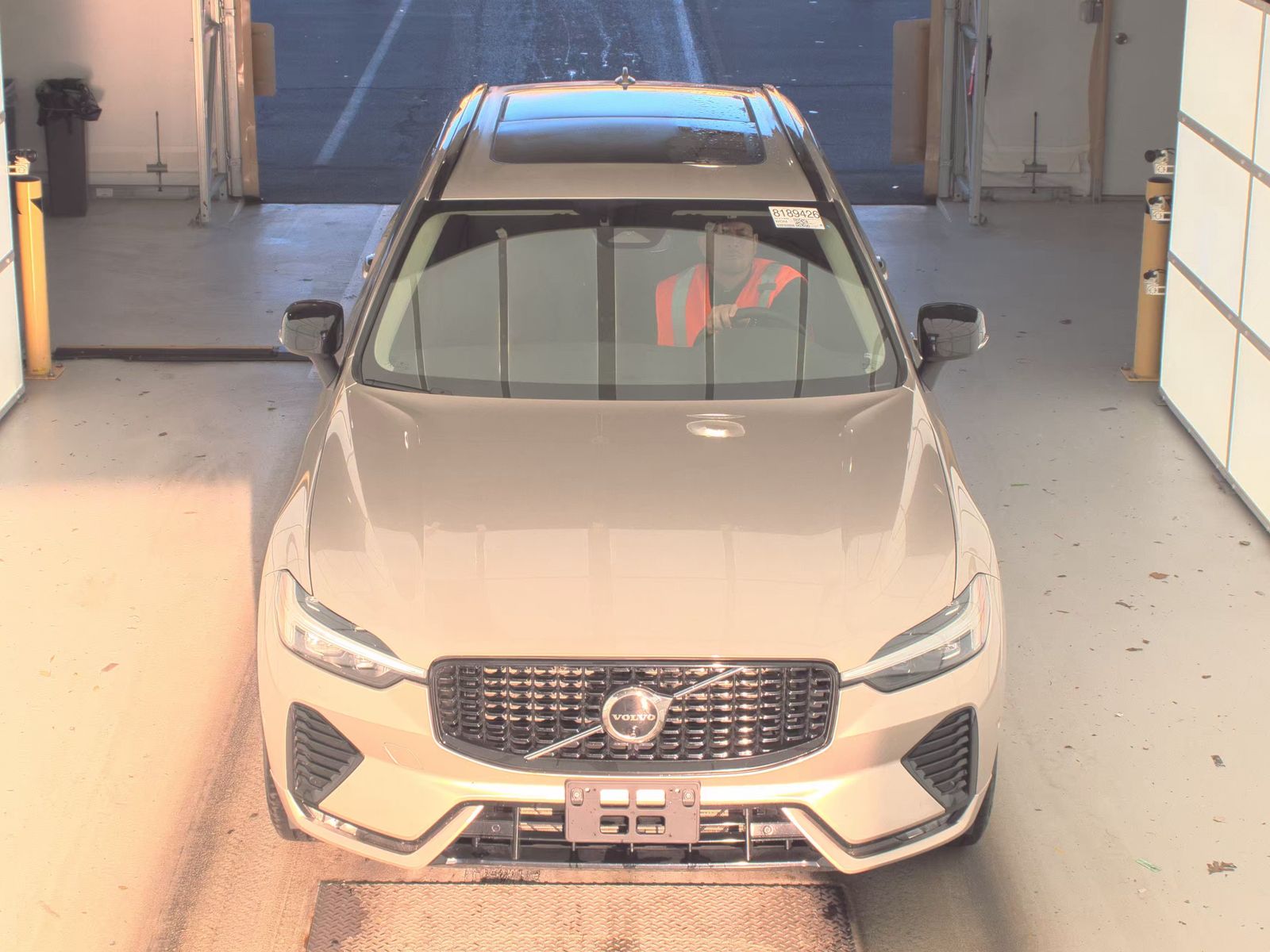 2025 Volvo XC60 B5 Plus AWD