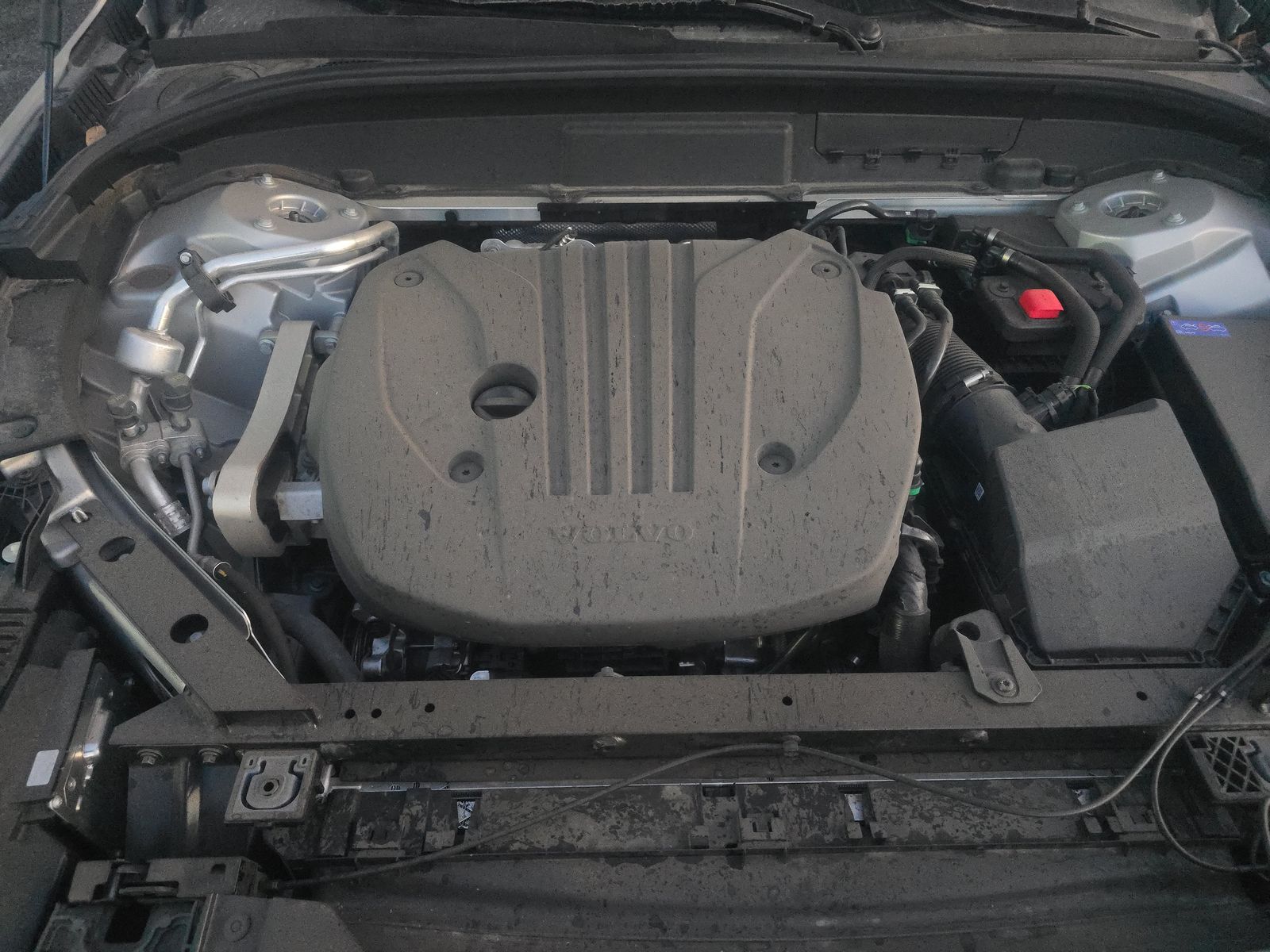 2025 Volvo XC60 B5 Plus AWD