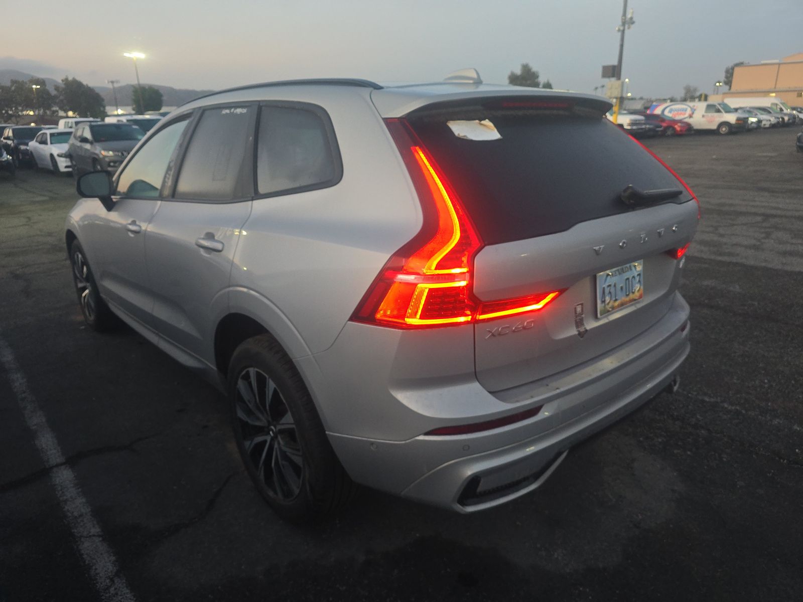 2025 Volvo XC60 B5 Plus AWD