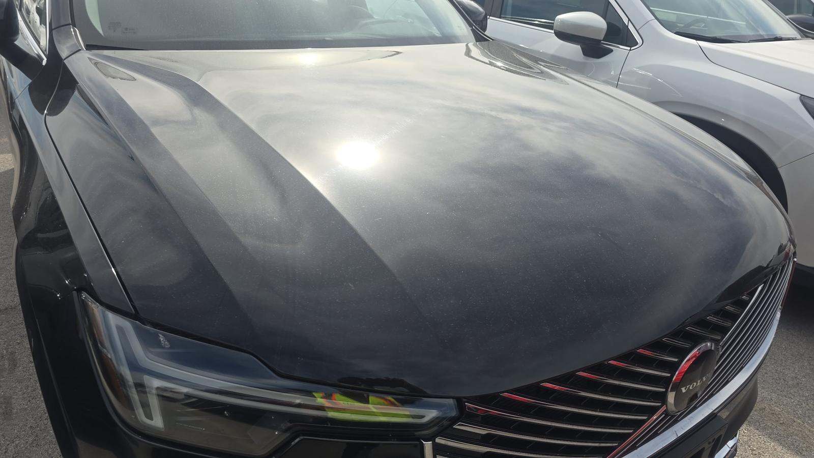 2025 Volvo XC90 B6 Plus AWD