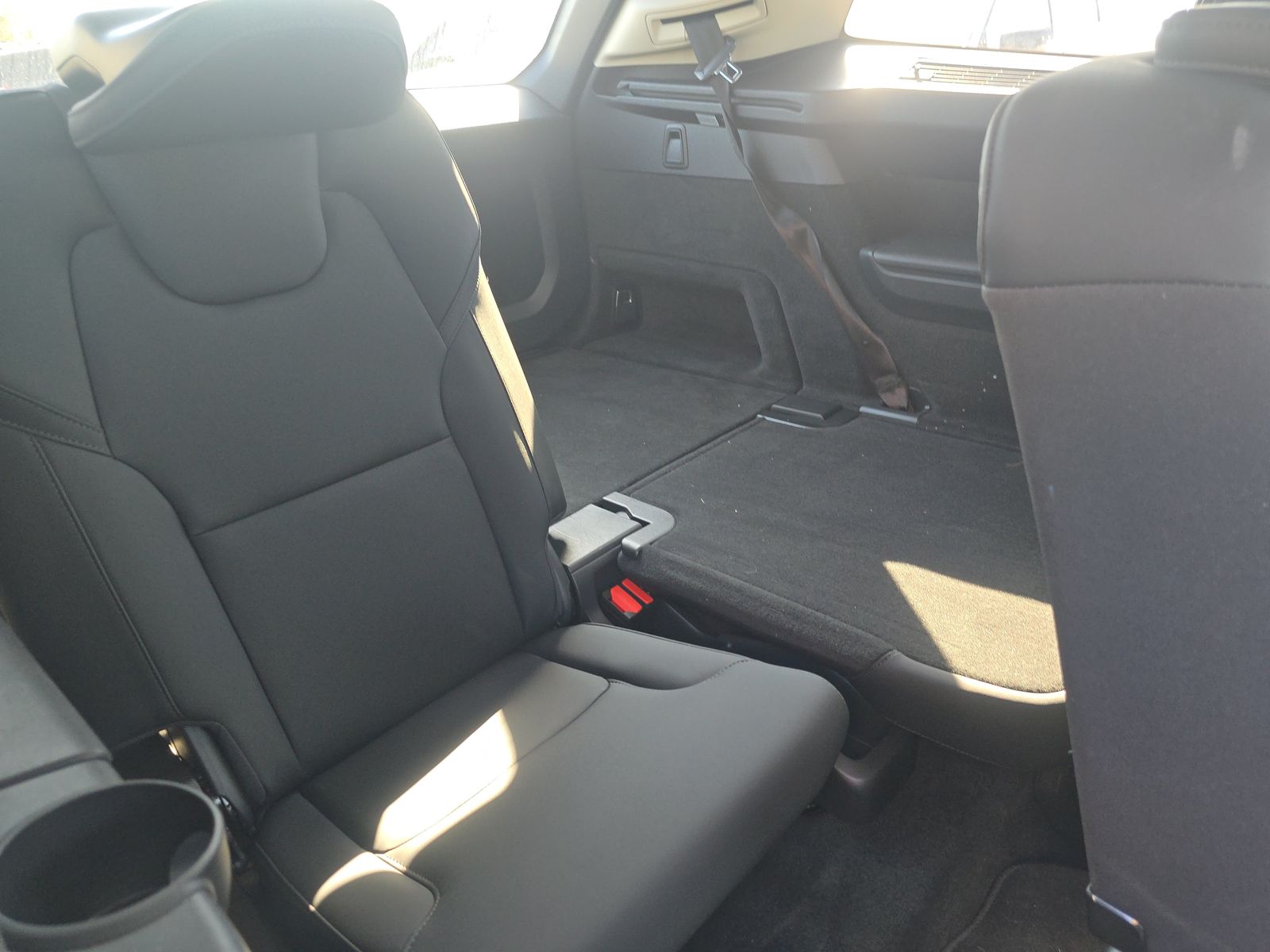 2025 Volvo XC90 B6 Plus AWD