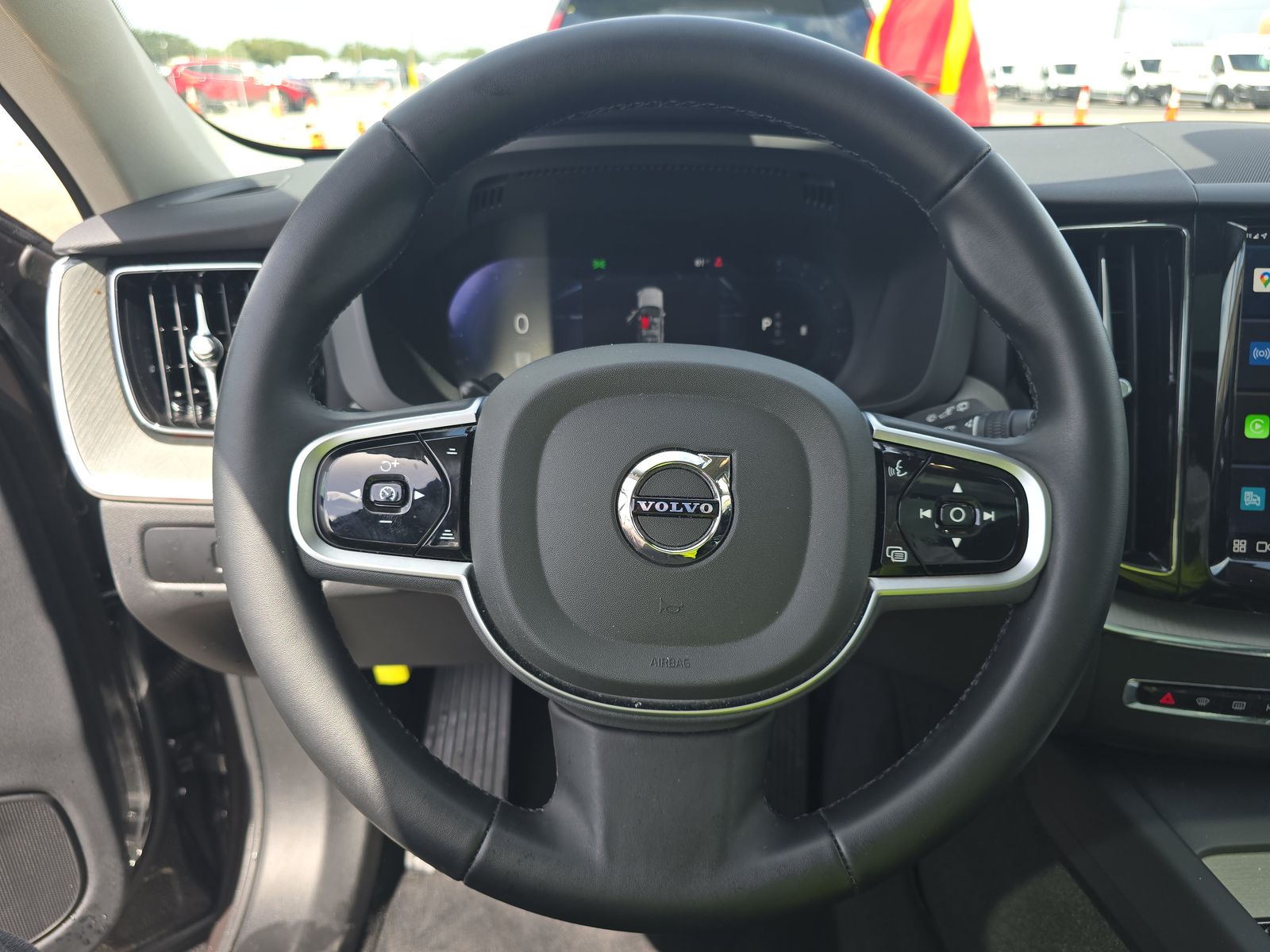 2025 Volvo XC60 B5 Plus AWD