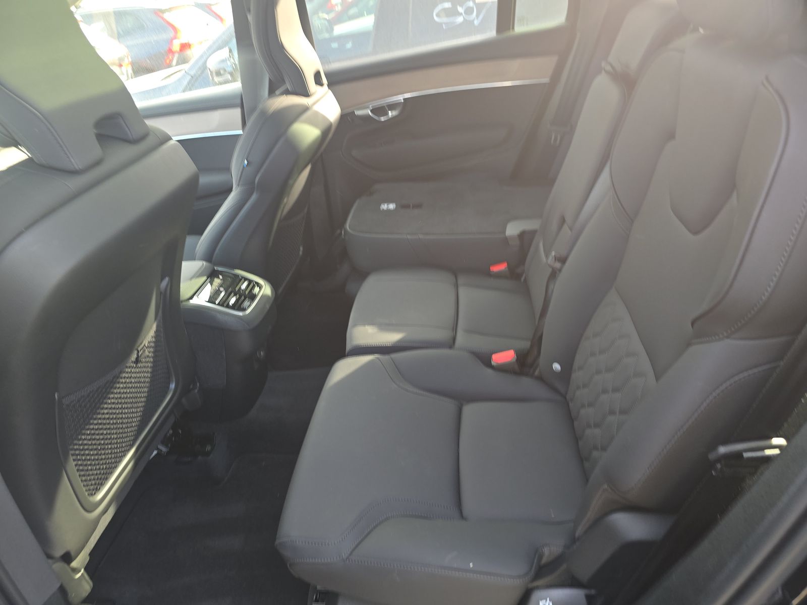 2025 Volvo XC90 B6 Plus AWD