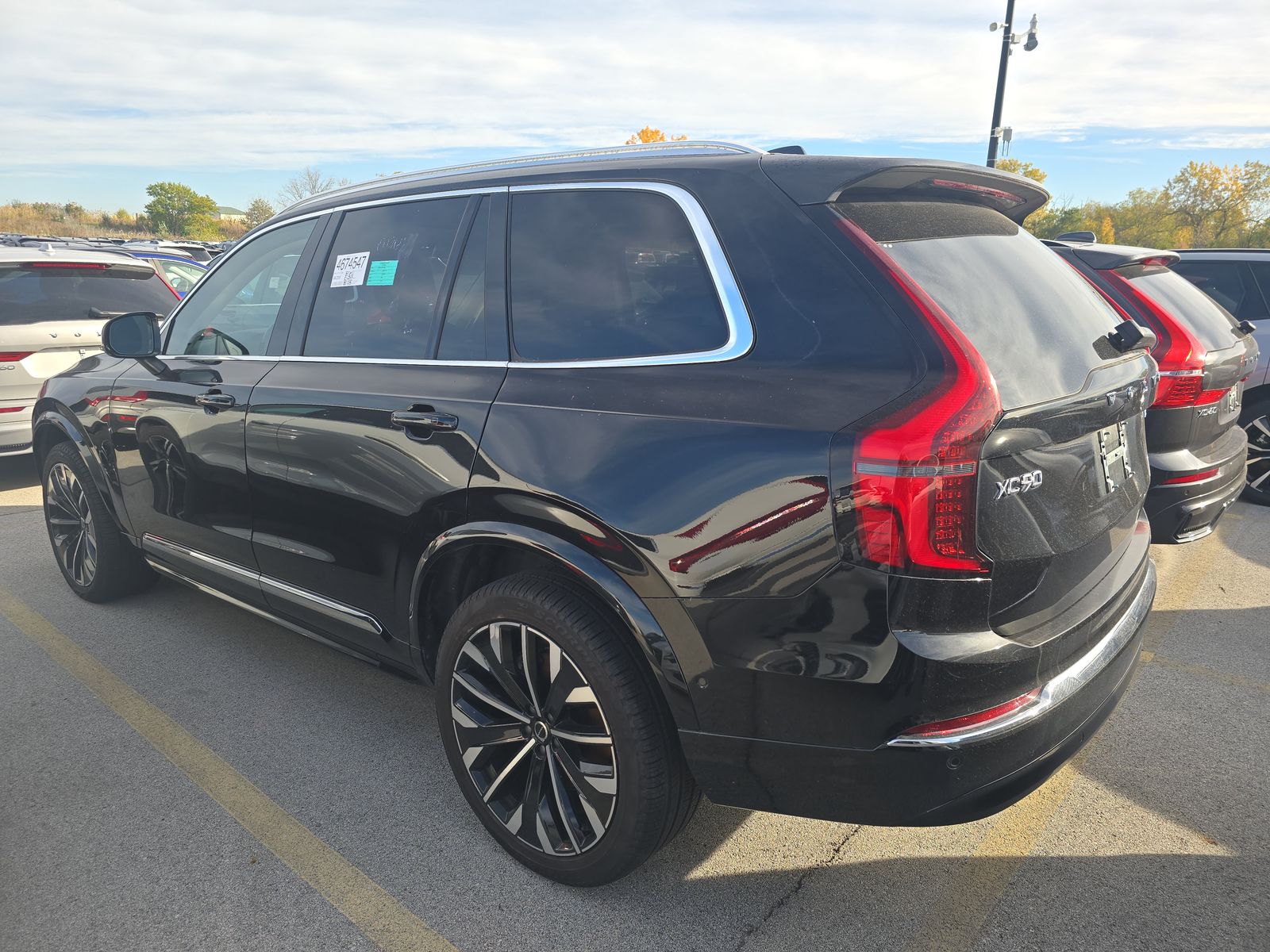 2025 Volvo XC90 B6 Plus AWD