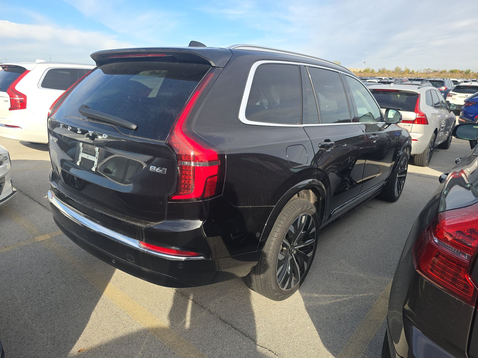 2025 Volvo XC90 B6 Plus AWD
