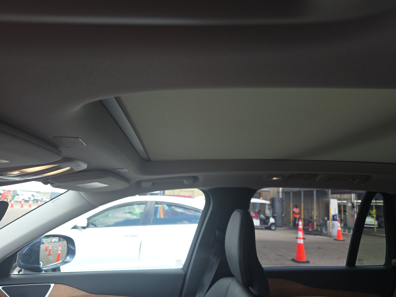 2025 Volvo XC90 B6 Plus AWD