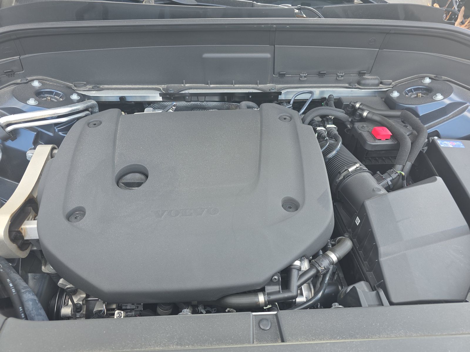 2025 Volvo XC90 B6 Plus AWD