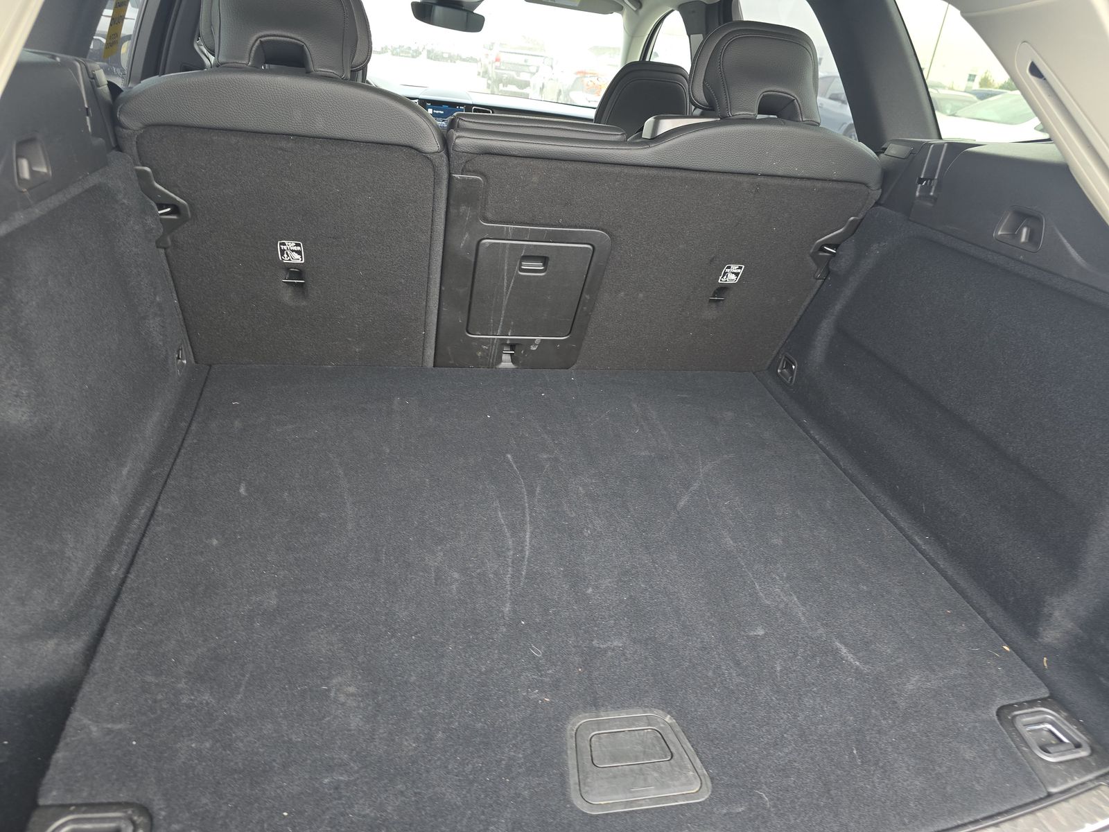 2025 Volvo XC60 B5 Plus AWD