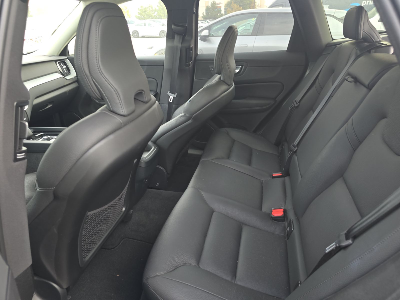 2025 Volvo XC60 B5 Plus AWD