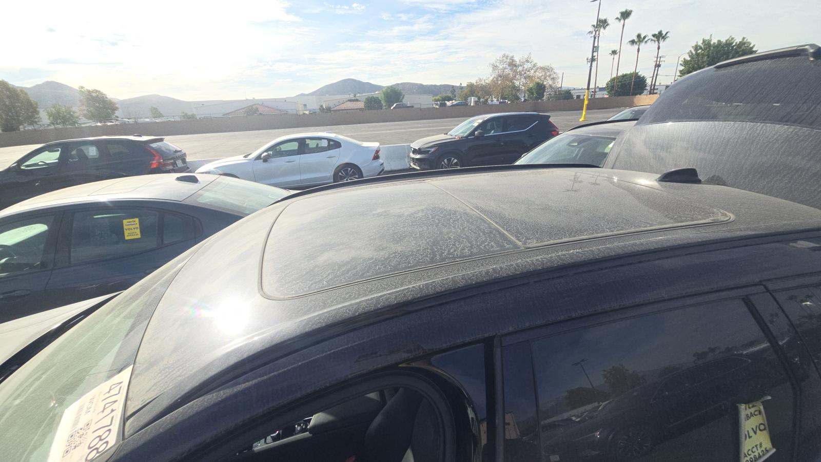 2025 Volvo XC60 B5 Plus AWD