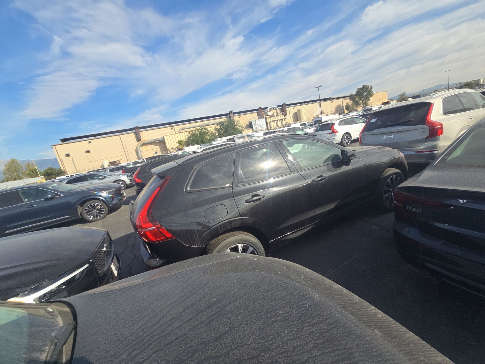 2025 Volvo XC60 B5 Plus AWD