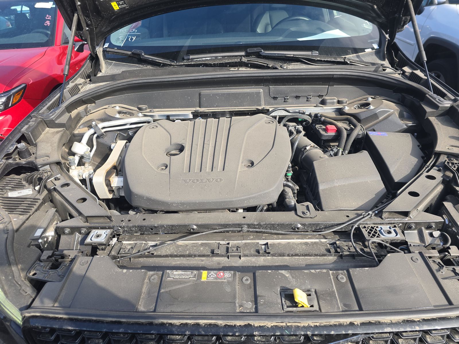 2025 Volvo XC60 B5 Plus AWD