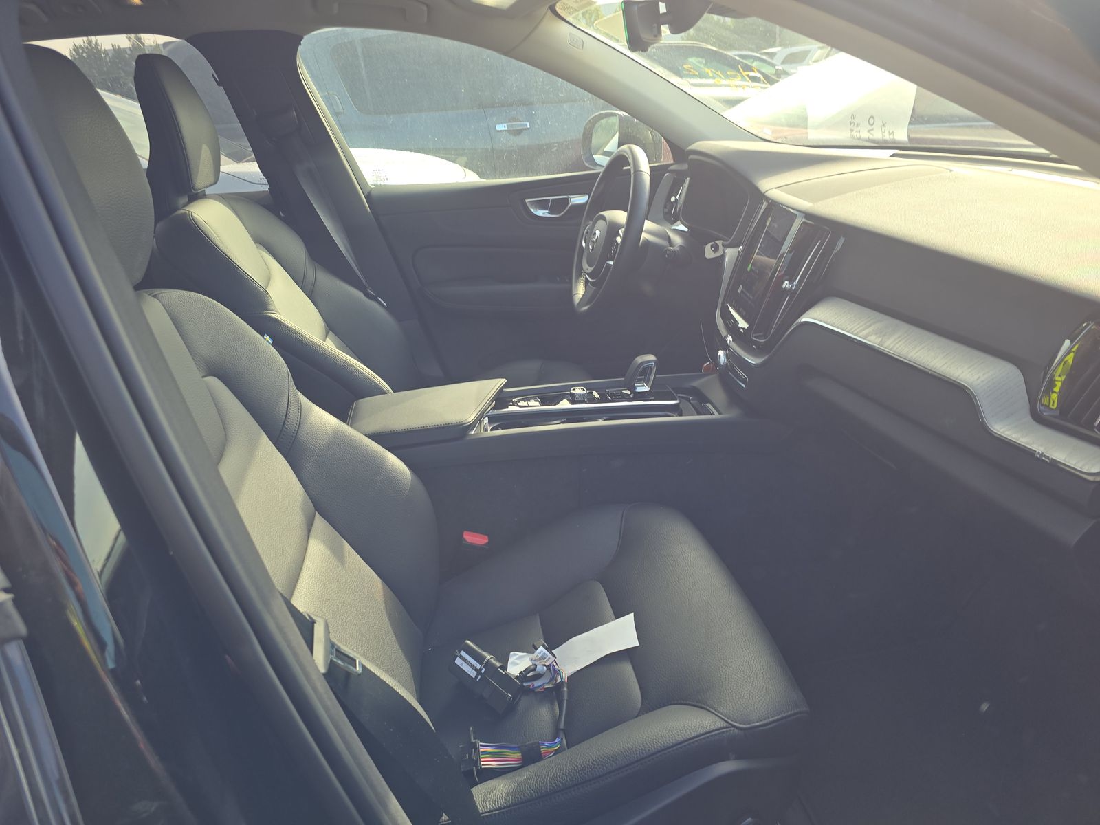 2025 Volvo XC60 B5 Plus AWD