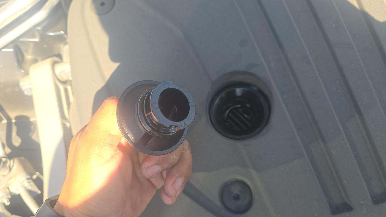 2025 Volvo XC60 B5 Plus AWD