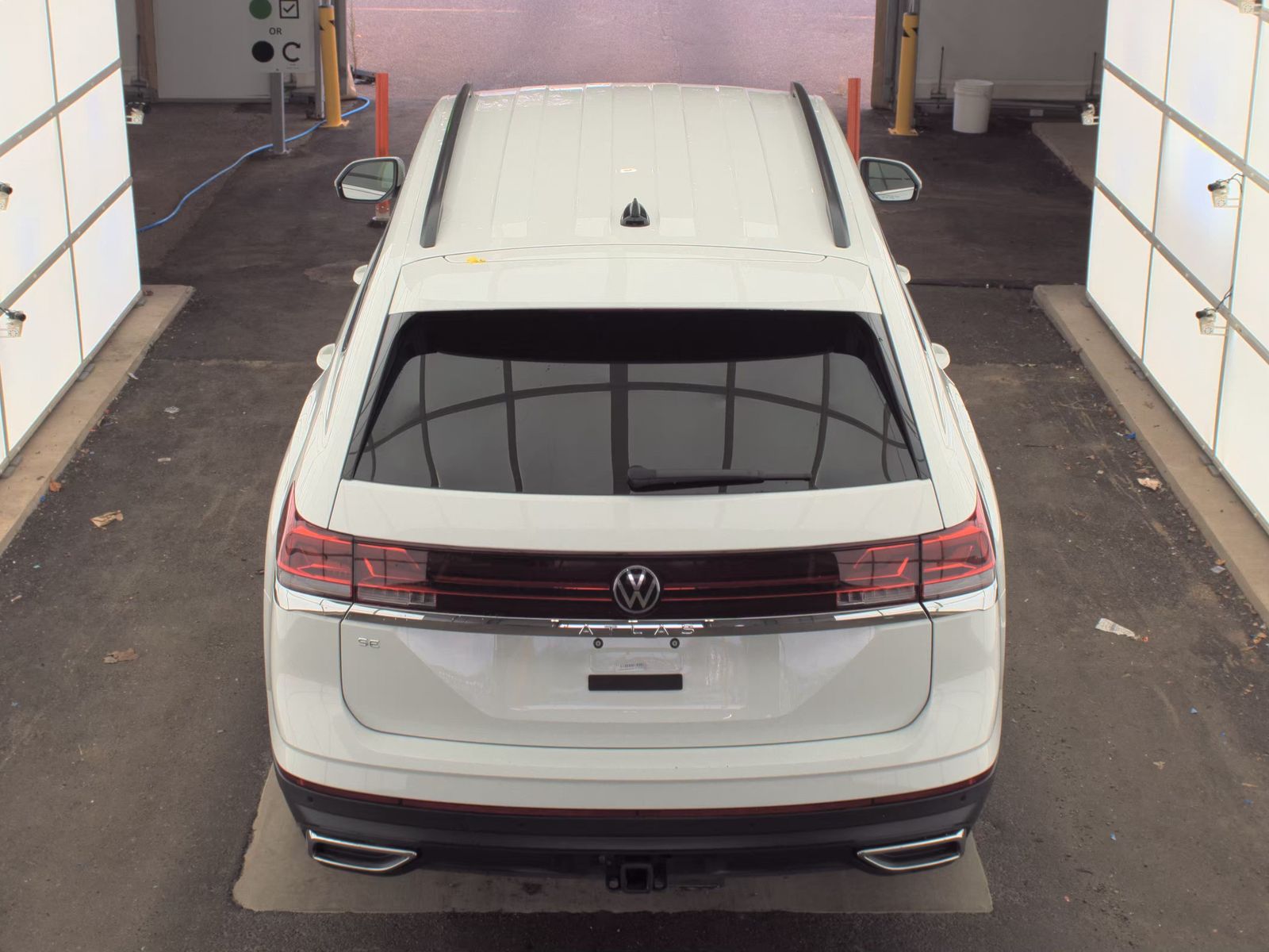 2025 Volkswagen Atlas 2.0T SE FWD