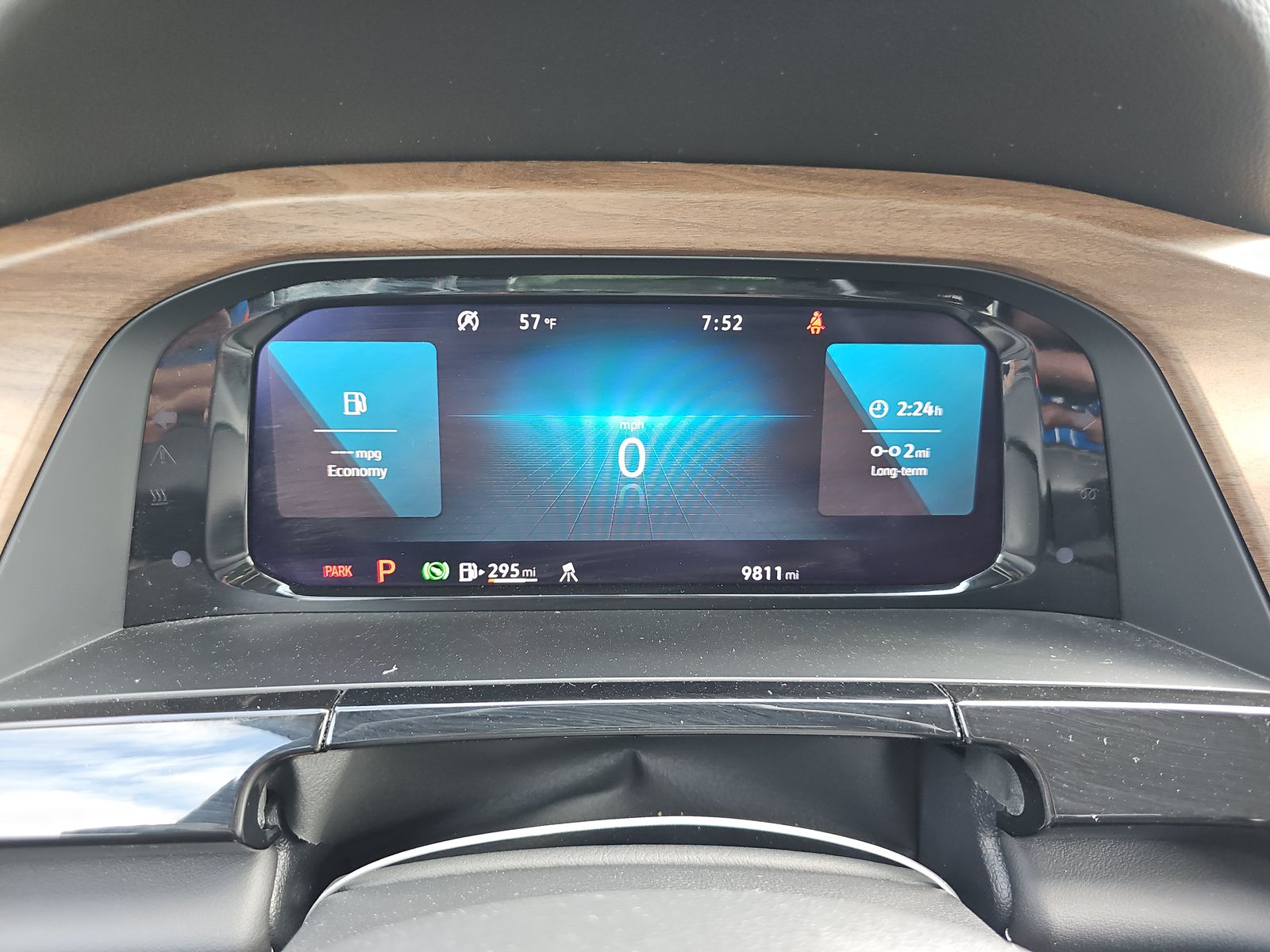 2025 Volkswagen Atlas 2.0T SE FWD