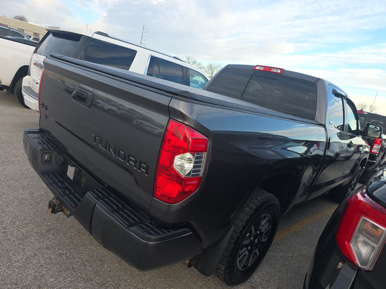 2018 Toyota Tundra SR5 AWD