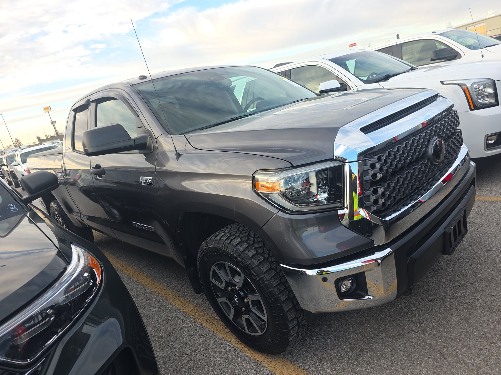 2018 Toyota Tundra SR5 AWD