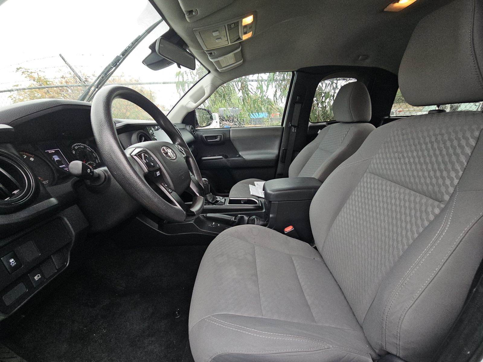 2022 Toyota Tacoma SR RWD