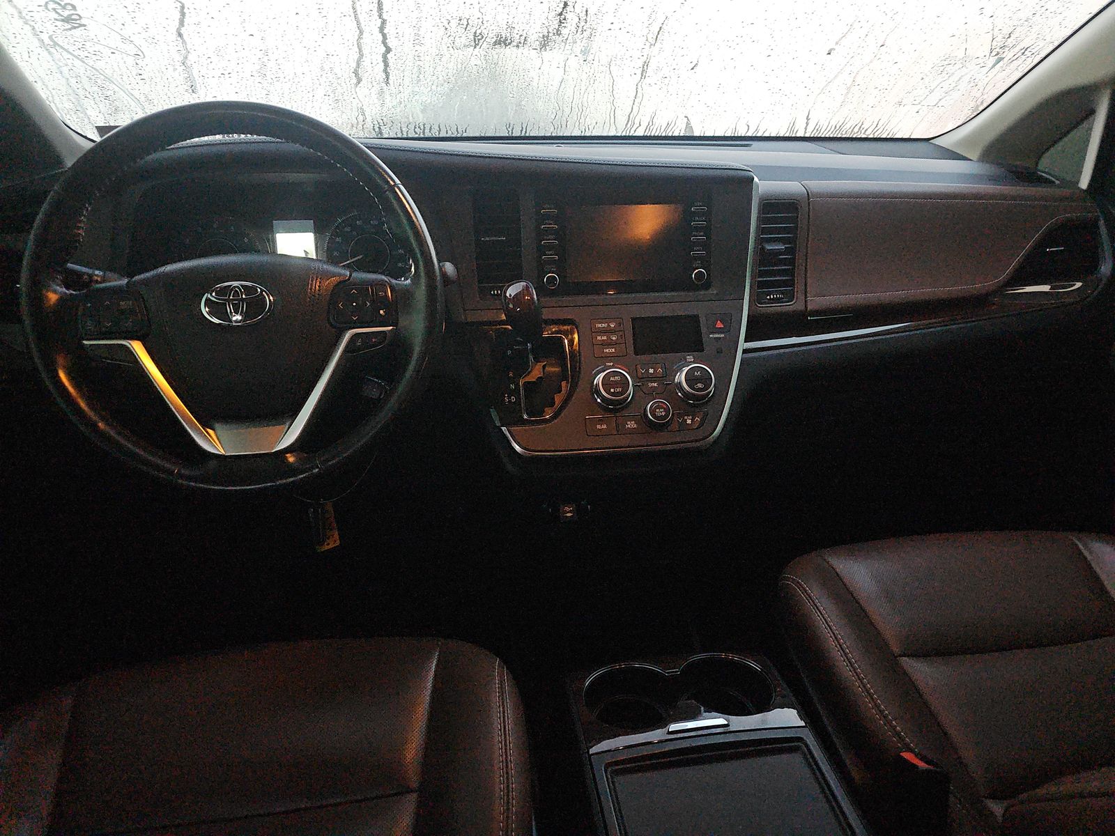 2018 Toyota Sienna XLE Premium AWD