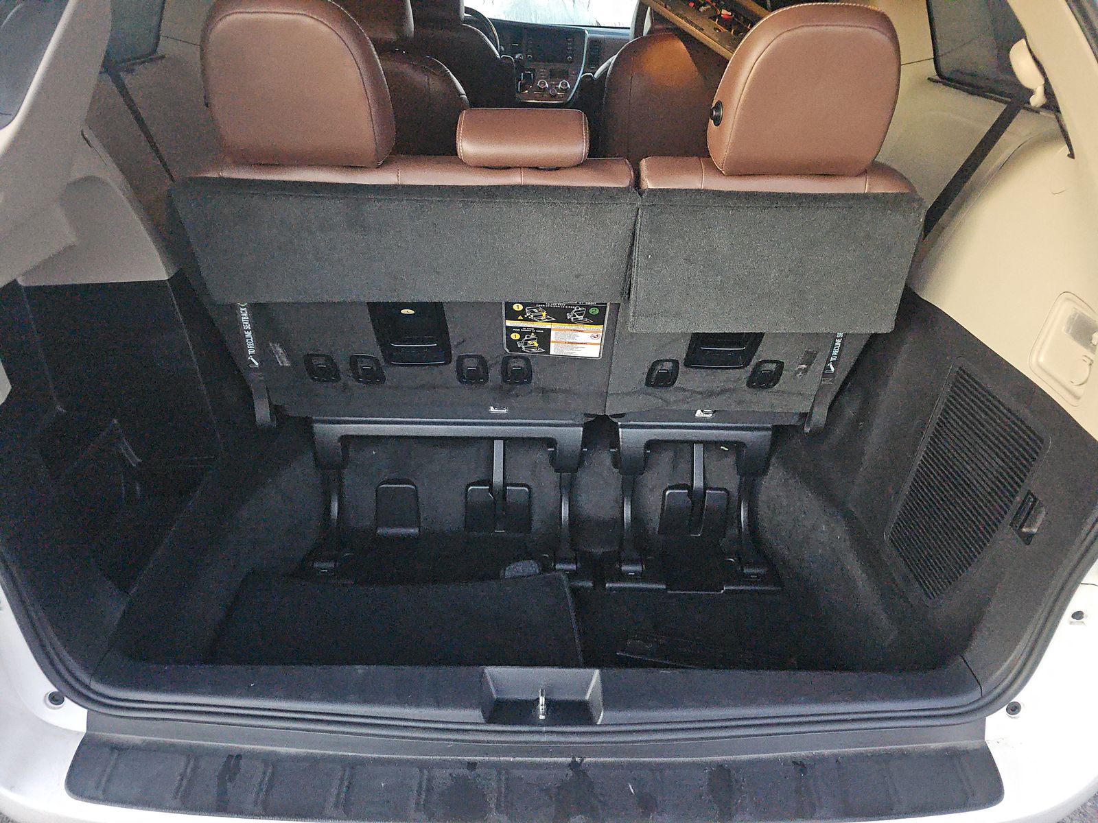 2018 Toyota Sienna XLE Premium AWD