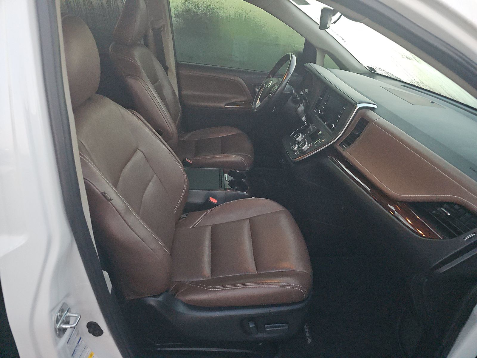 2018 Toyota Sienna XLE Premium AWD