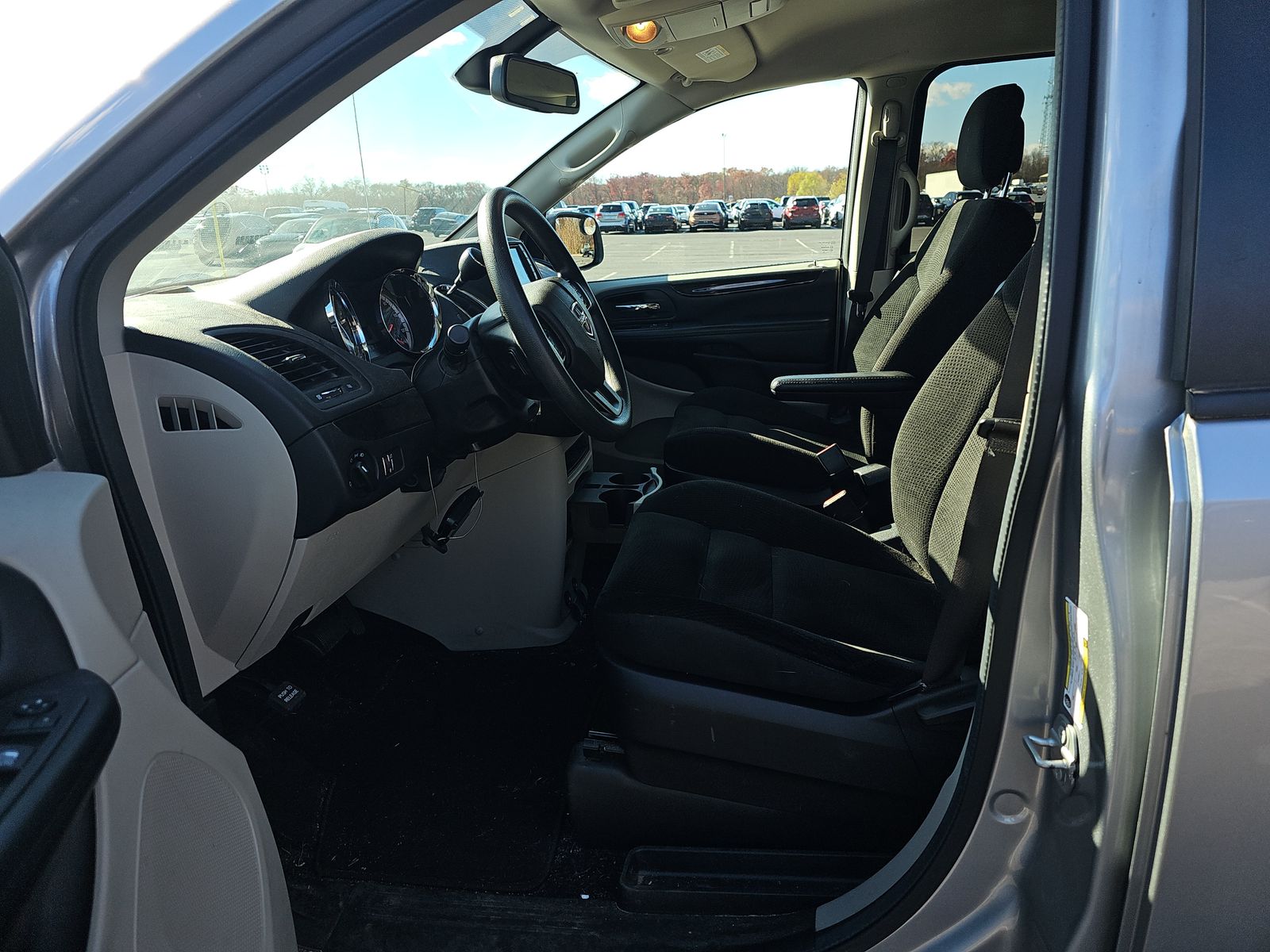 2020 Dodge Grand Caravan SE FWD