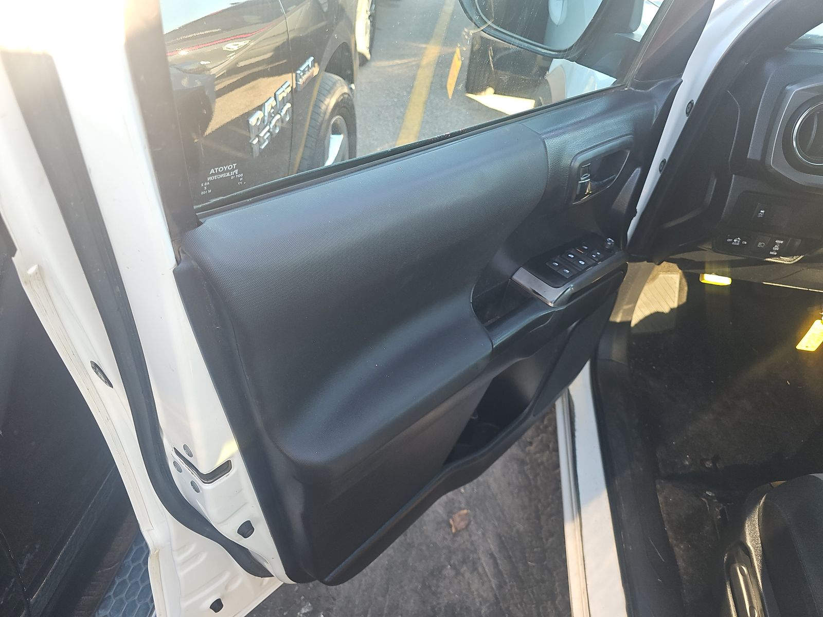 2023 Toyota Tacoma TRD Off-Road AWD